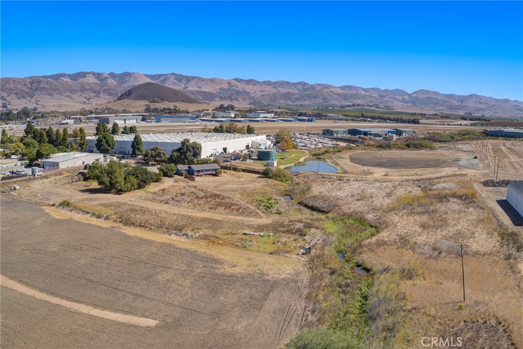 4695 Thread Ln, San Luis Obispo, CA 93401