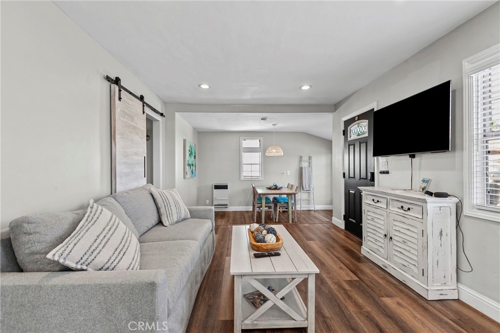 220 Capistrano Ave, Pismo Beach, CA 93449
