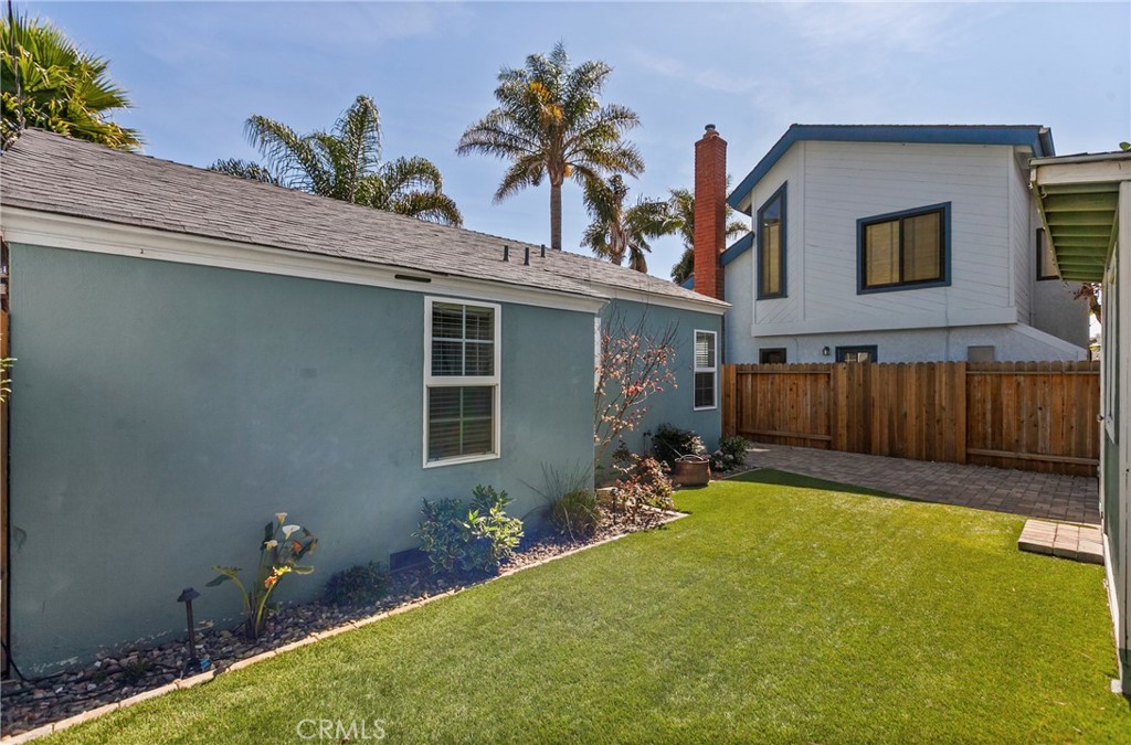 220 Capistrano Ave, Pismo Beach, CA 93449