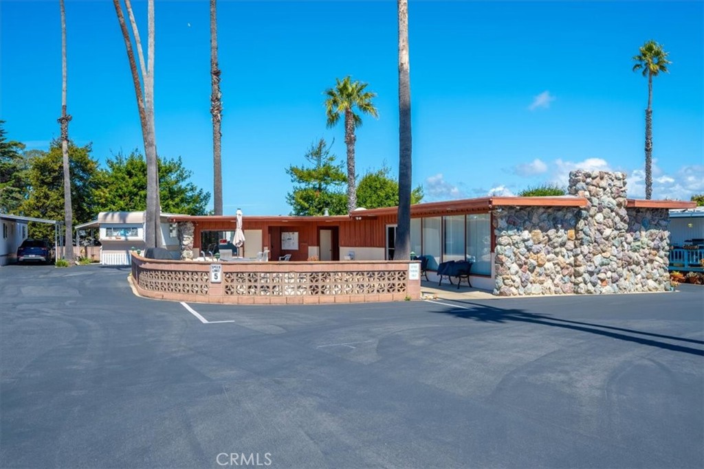901 Morro Bay Blvd #15, Morro Bay, CA 93442
