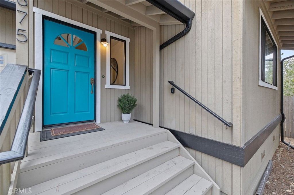1875 Chester Lane, Cambria, CA 93428