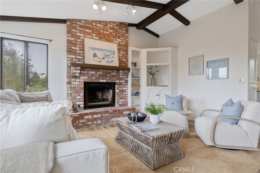 1875 Chester Lane, Cambria, CA 93428