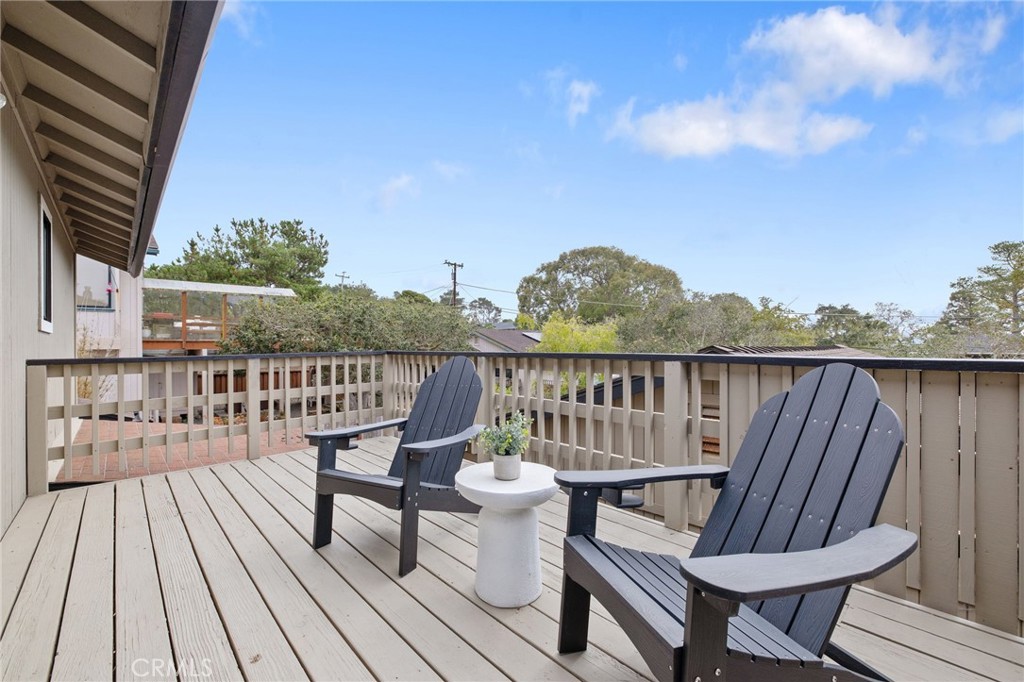 1875 Chester Lane, Cambria, CA 93428