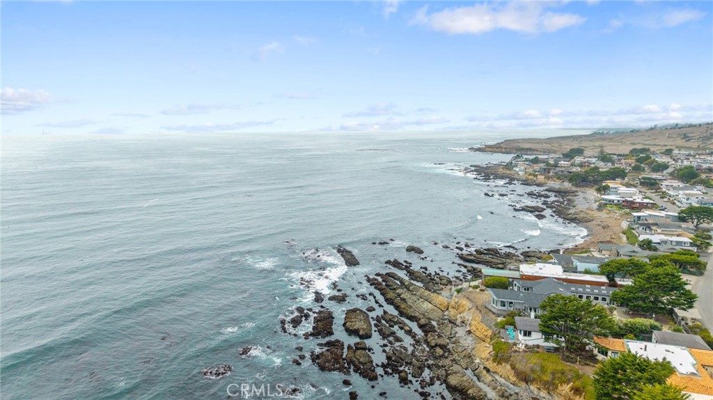 1875 Chester Lane, Cambria, CA 93428
