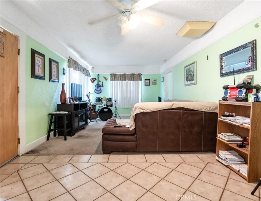 414 W Cameron, Hanford, CA 93230