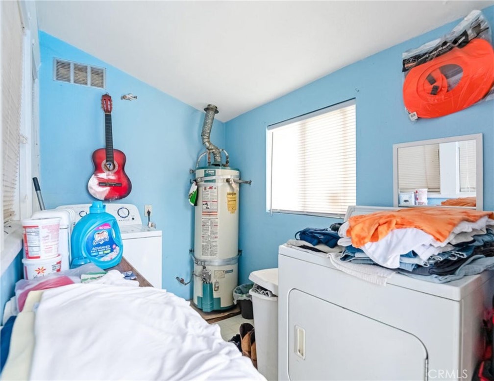 414 W Cameron, Hanford, CA 93230