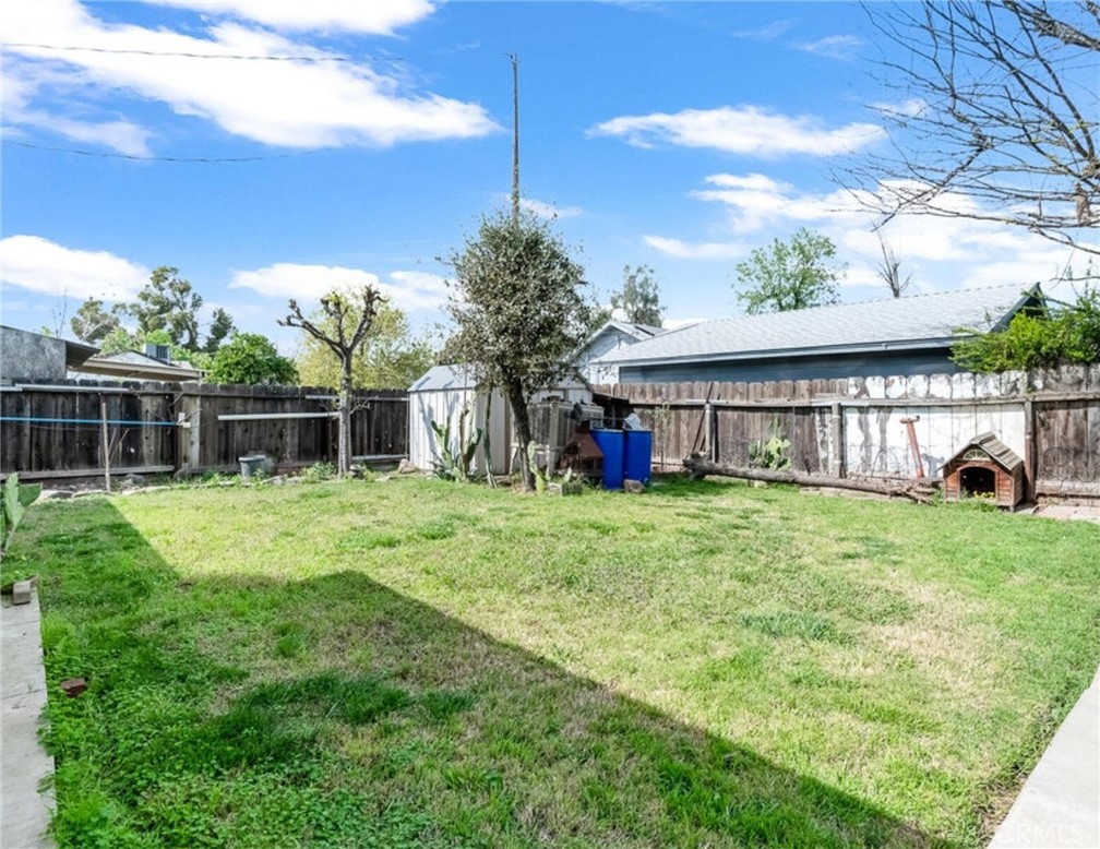 414 W Cameron, Hanford, CA 93230
