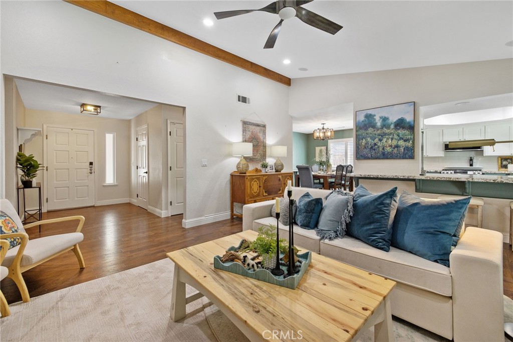 2632 E Paradise, Visalia, CA 93292