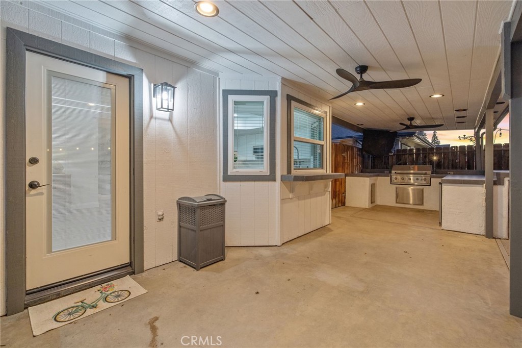 2632 E Paradise, Visalia, CA 93292