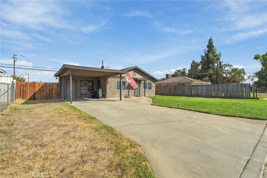 11861 Chris, Hanford, CA 93230