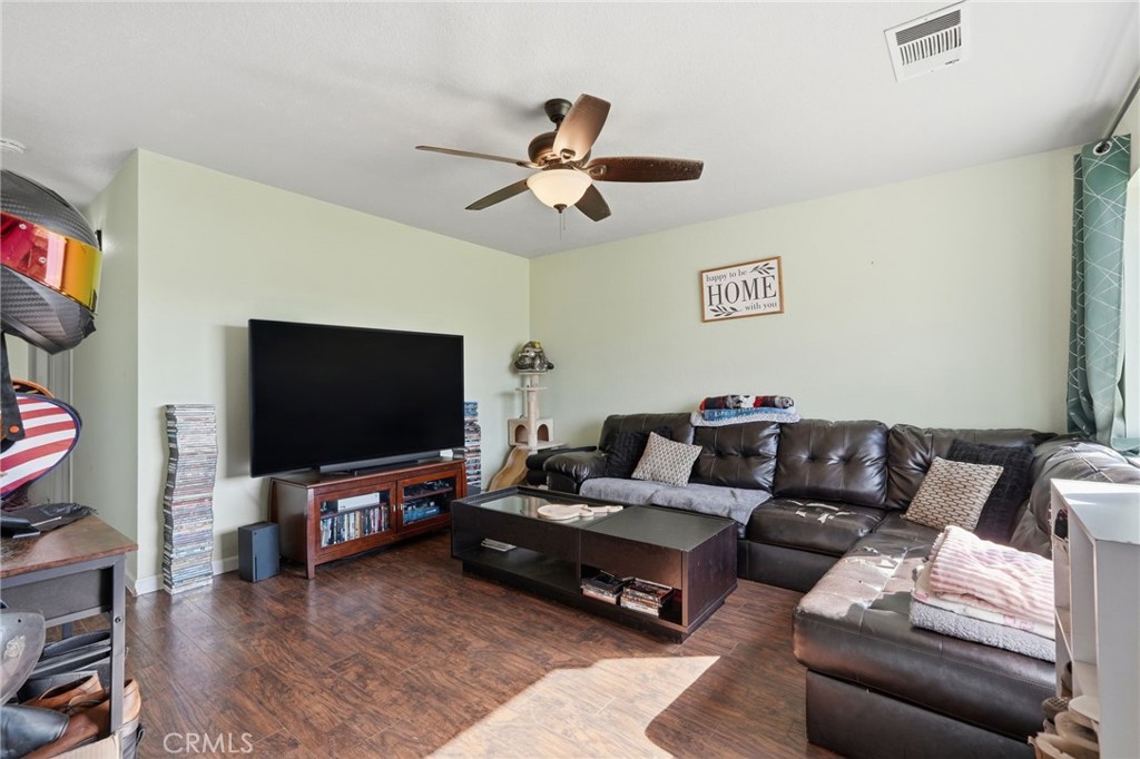 11861 Chris, Hanford, CA 93230
