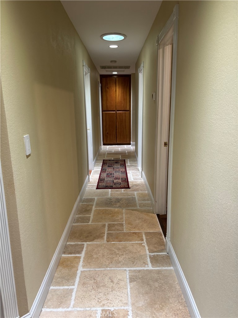 5940 El Pomar, Templeton, CA 93465