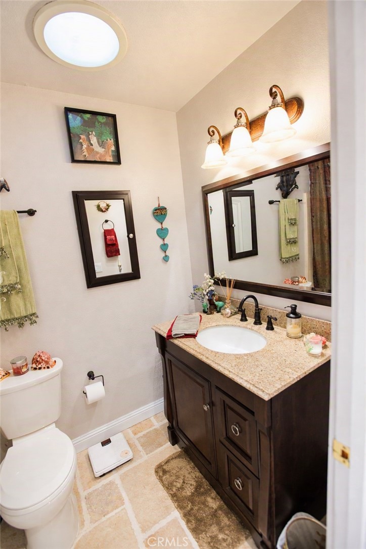 5940 El Pomar, Templeton, CA 93465