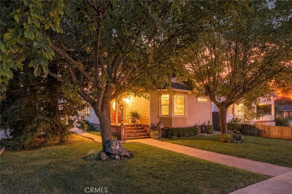 1935 Vine St, Paso Robles, CA 93446