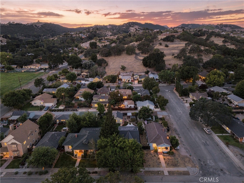 1935 Vine St, Paso Robles, CA 93446