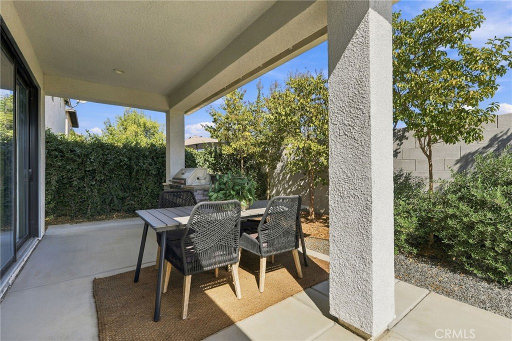 4432 S University St, Visalia, CA 93277