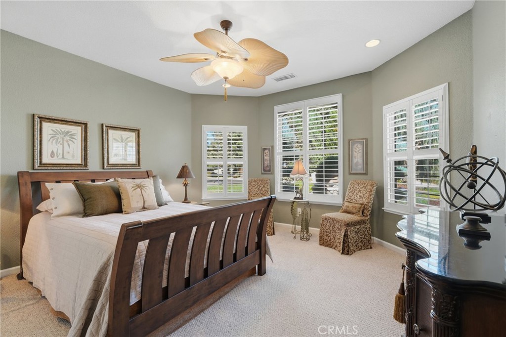 2349 S Mary Dr, Visalia, CA 93292