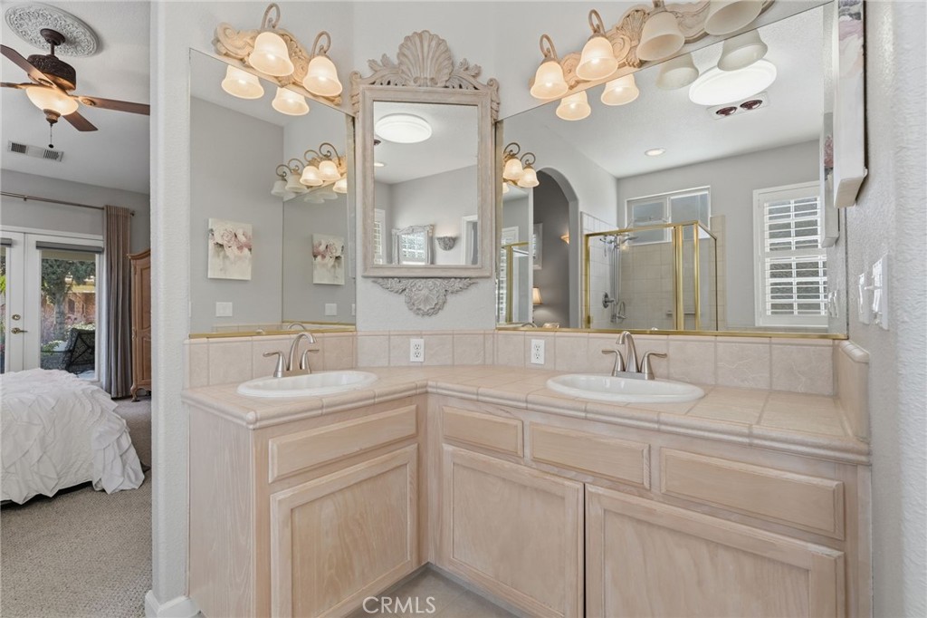 2349 S Mary Dr, Visalia, CA 93292