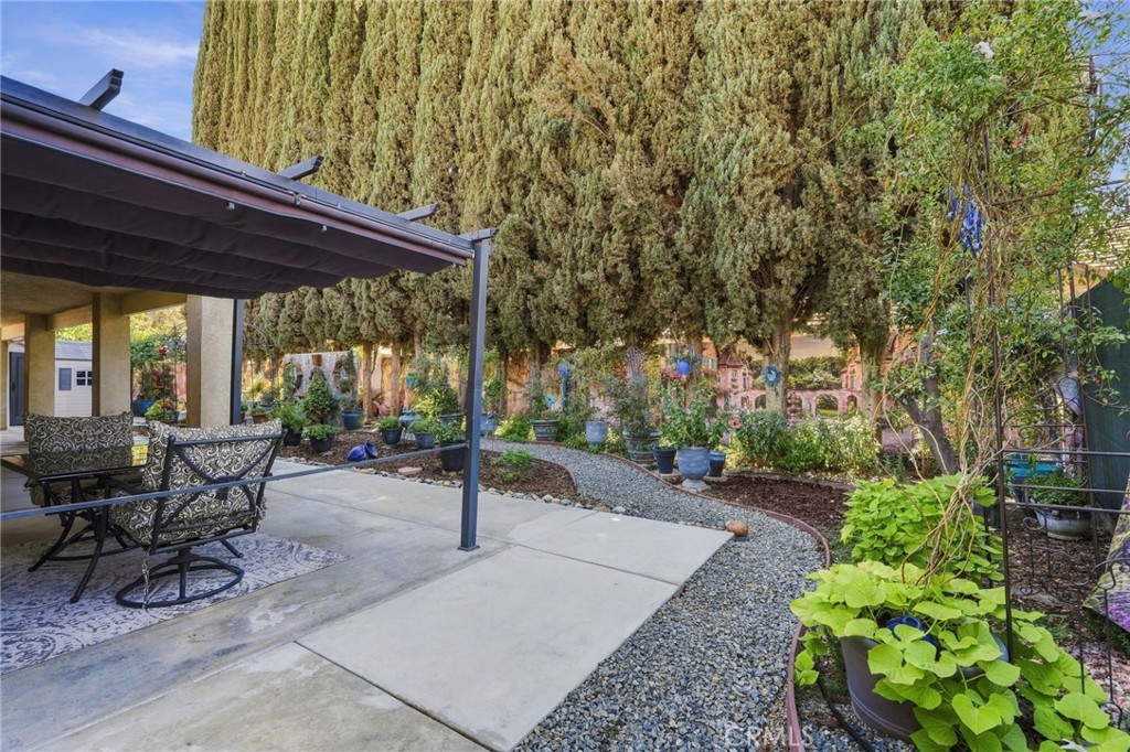 2349 S Mary Dr, Visalia, CA 93292