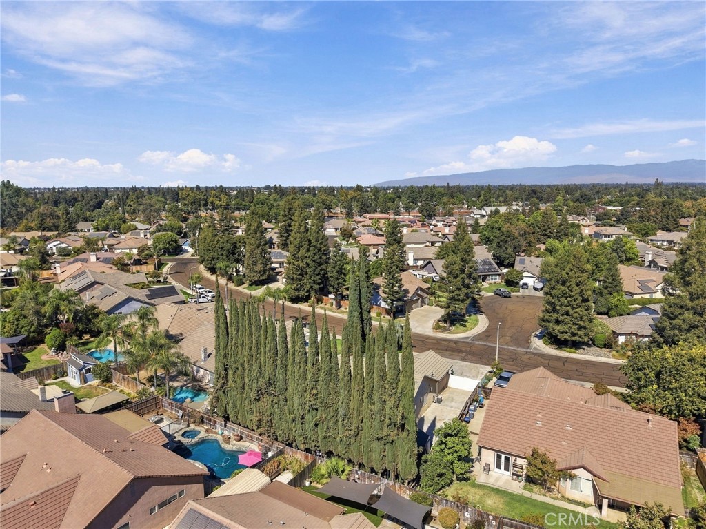 2349 S Mary Dr, Visalia, CA 93292
