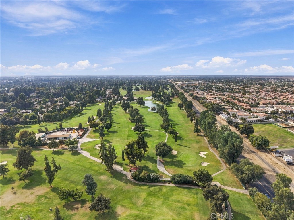 2950 W Border Links Dr, Visalia, CA 93291