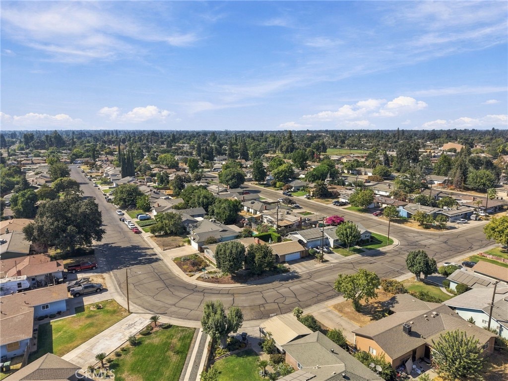 2234 W Cambridge Ave, Visalia, CA 93277