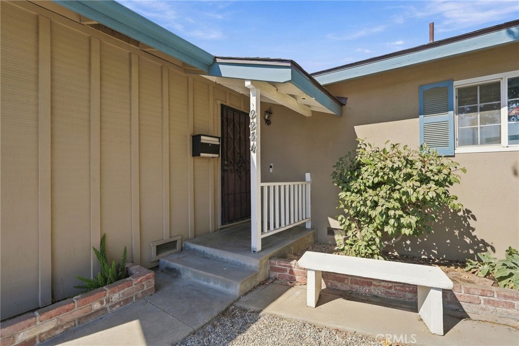 2234 W Cambridge Ave, Visalia, CA 93277