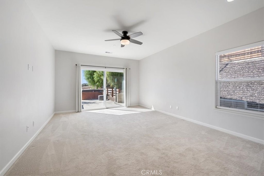 3415 Lakeside Village Drive, Paso Robles, CA 93446