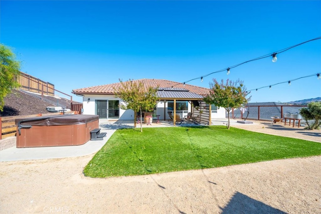 3415 Lakeside Village Drive, Paso Robles, CA 93446