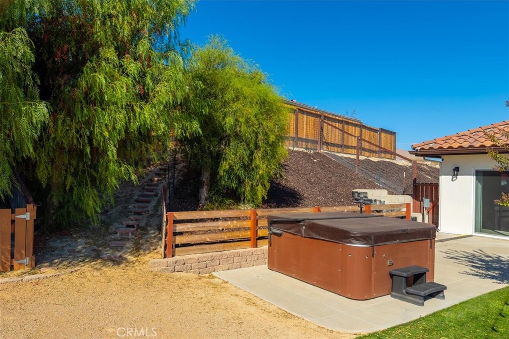 3415 Lakeside Village Drive, Paso Robles, CA 93446