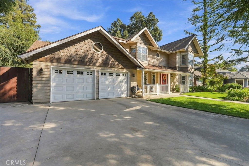 5644 W Walnut Ave, Visalia, CA 93277