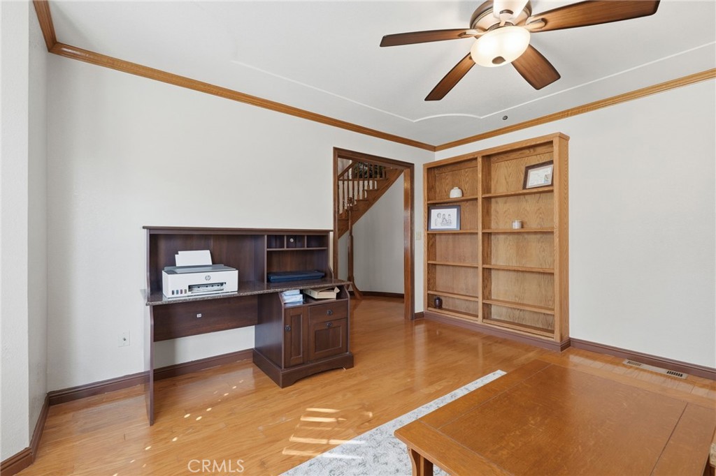 5644 W Walnut Ave, Visalia, CA 93277