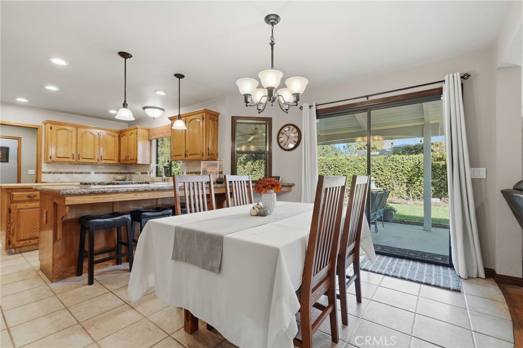 5644 W Walnut Ave, Visalia, CA 93277