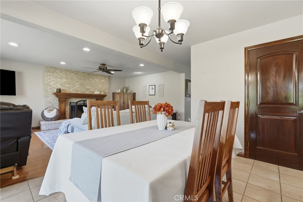 5644 W Walnut Ave, Visalia, CA 93277