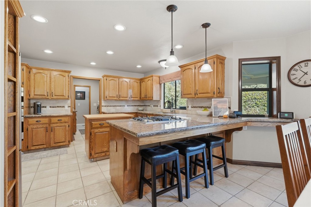 5644 W Walnut Ave, Visalia, CA 93277