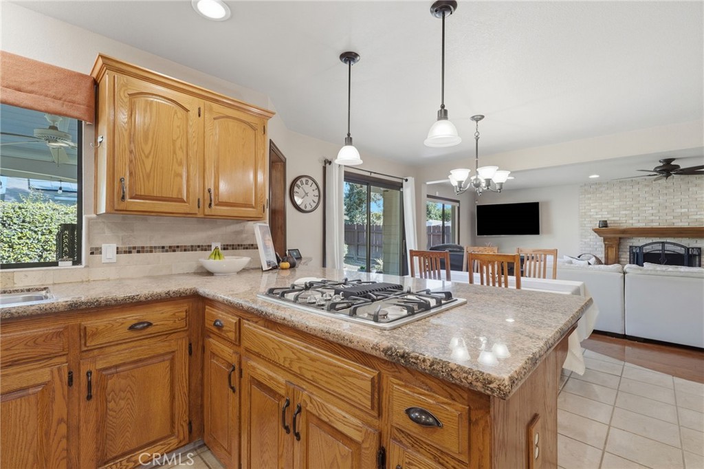 5644 W Walnut Ave, Visalia, CA 93277