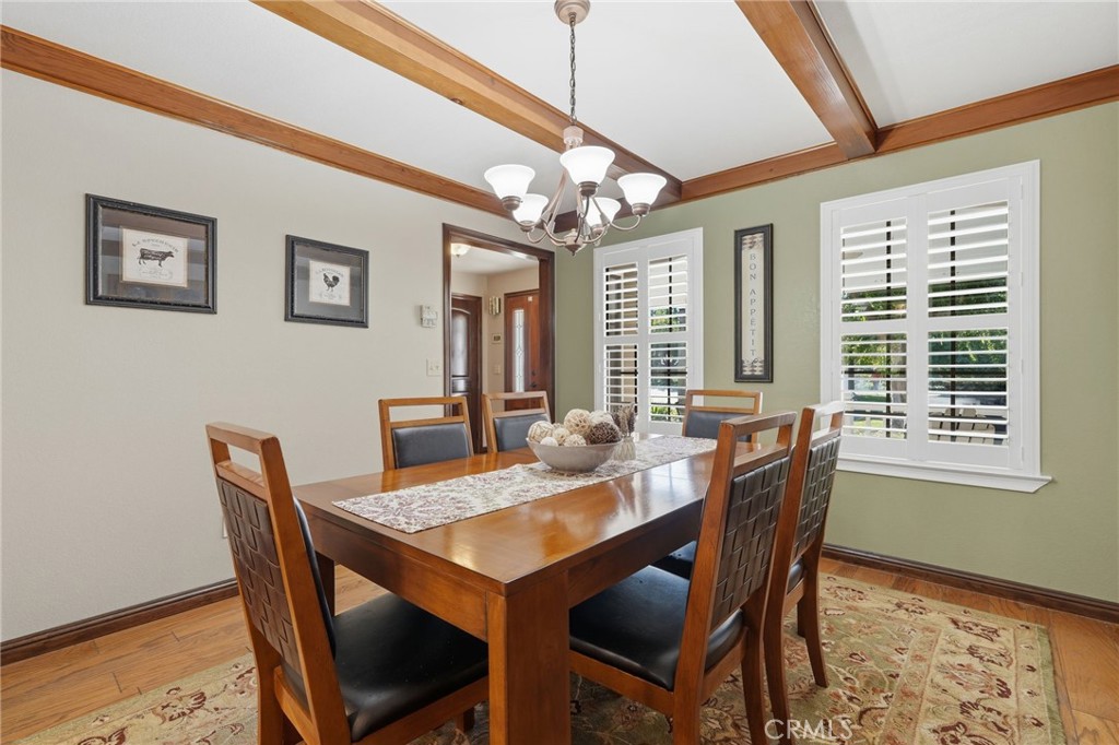 5644 W Walnut Ave, Visalia, CA 93277