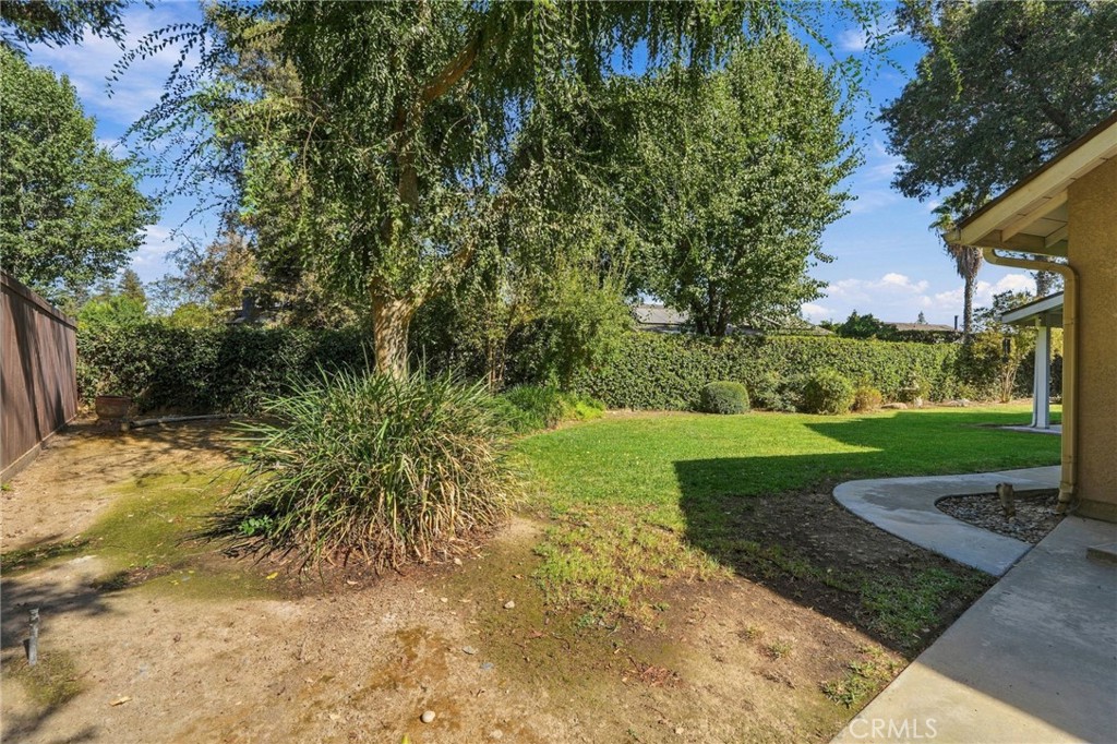 5644 W Walnut Ave, Visalia, CA 93277