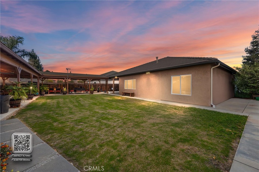 917 Newcastle Ct, Shafter, CA 93263