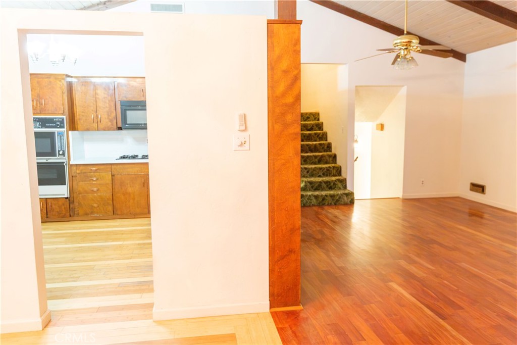 2440 E Howard, Visalia, CA 93292