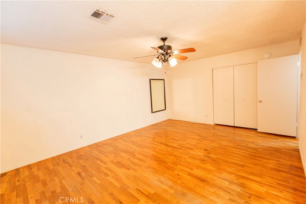 2440 E Howard, Visalia, CA 93292