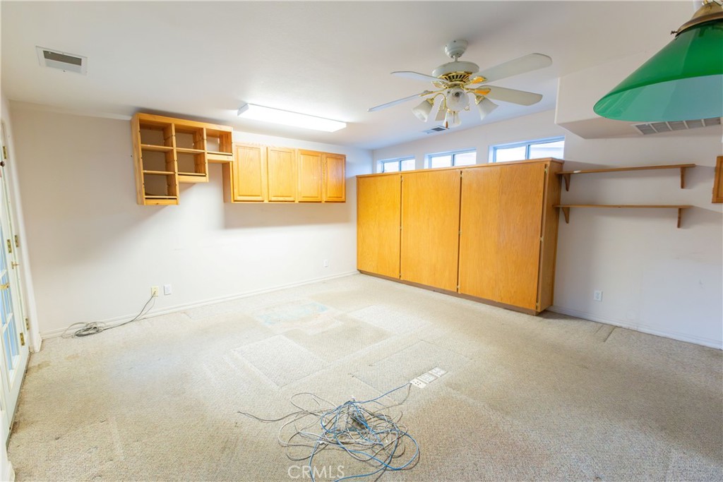 2440 E Howard, Visalia, CA 93292