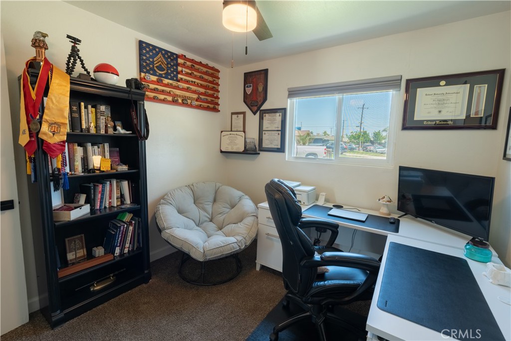 10955 Abby Ln, Hanford, CA 93230