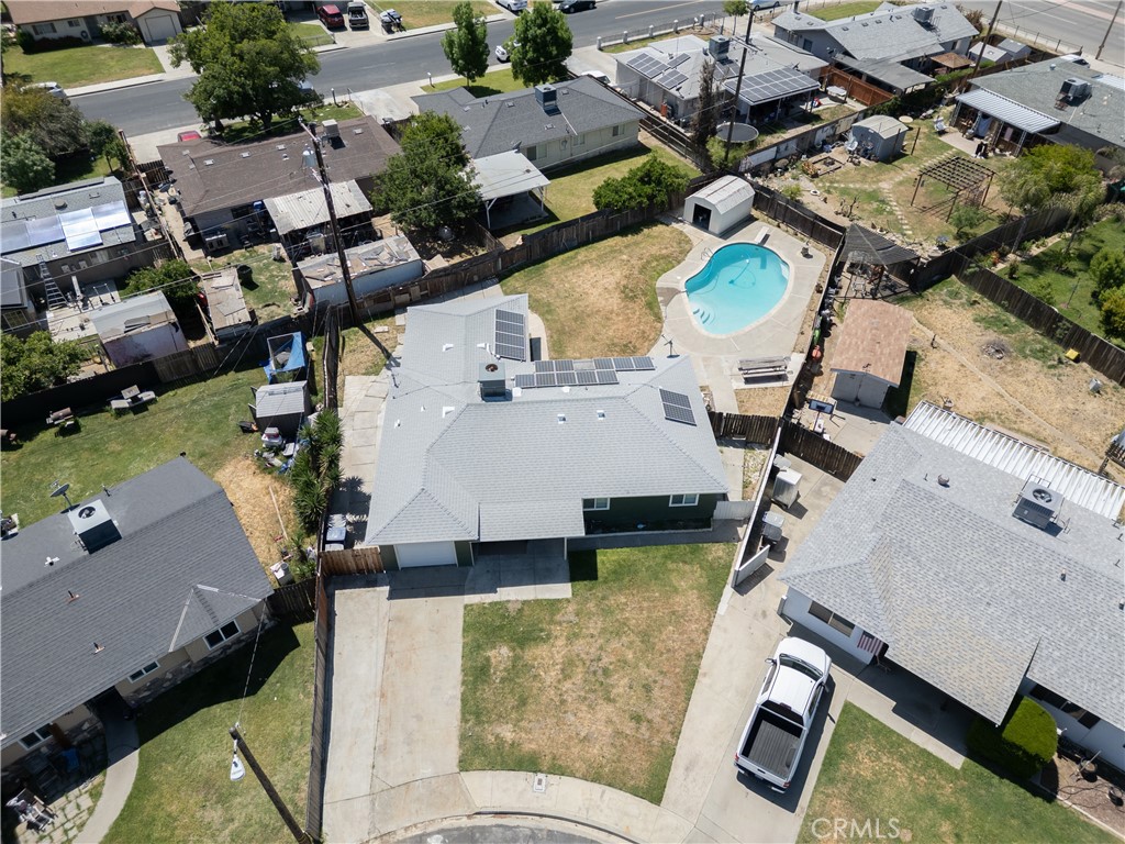 10955 Abby Ln, Hanford, CA 93230