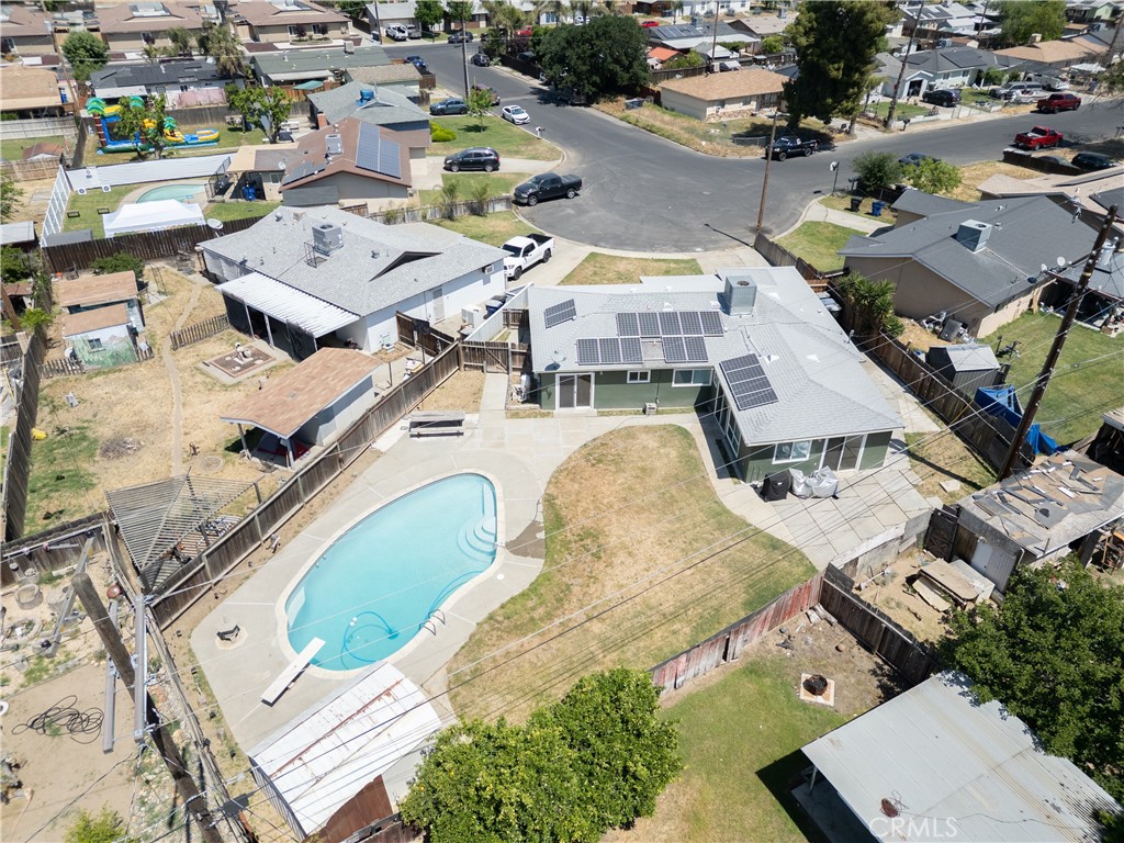 10955 Abby Ln, Hanford, CA 93230