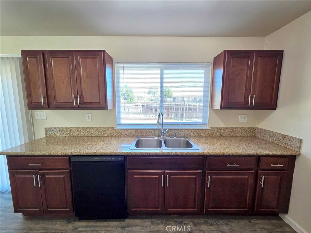 822 Walnut, Gustine, CA 95322