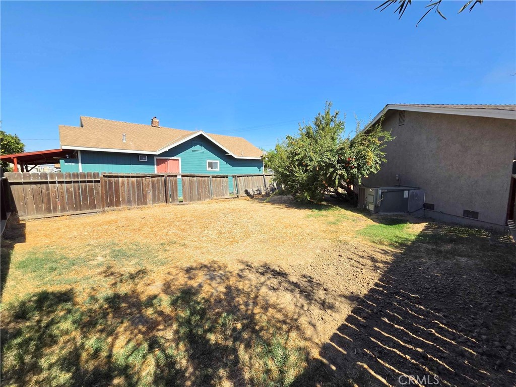 822 Walnut, Gustine, CA 95322