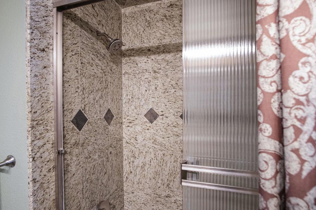 3629 N Lake Rd, Merced, CA 95340