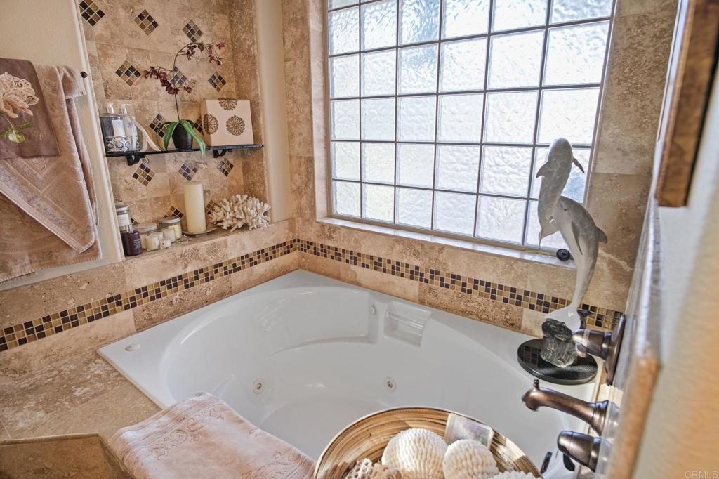 3629 N Lake Rd, Merced, CA 95340