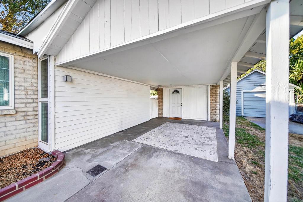 2126 Tulare St, Selma, CA 93662